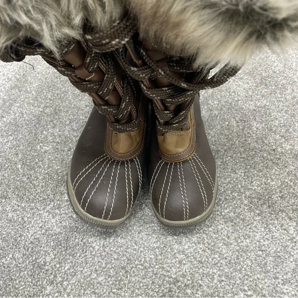 LONDON FOG BROWN LEATHER MID CALF BOOTS FAUX FUR LACE UP CHUNKY Y2K
Size UK 6 - Picture 5 of 8